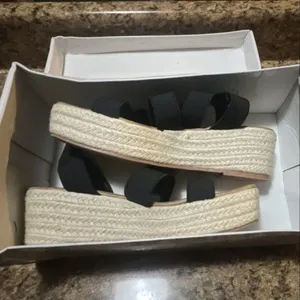 SHEIN Black Elastic Strap Espadrille Platform Sandals thumbnail 6