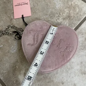 Juicy Couture Bejeweled Heart Coin‎ Case Dusty Blush Pink Velour Rhinestone NWT thumbnail 3