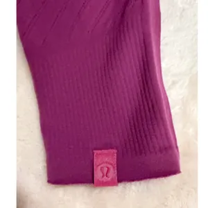 Lululemon Tight Stuff Tight II Berry Purple High Rise Running Leggings‎ Womens 6 thumbnail 12