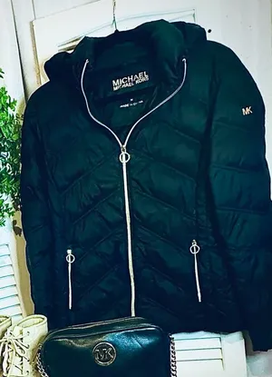 Woman’s Michael Kors winter jacket thumbnail 1