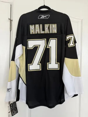 NWT Pittsburgh Penguins Malkin Jersey thumbnail 5
