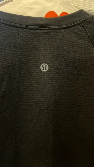 Lululemon Black Cropped Long Sleeve thumbnail 3