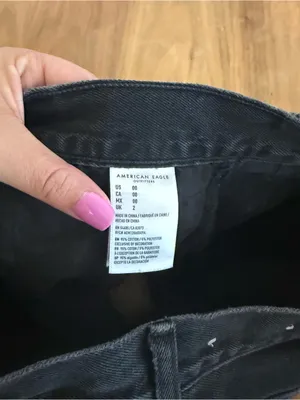 American Eagle Outfitters Black High-Rise Distressed Denim Shorts thumbnail 4
