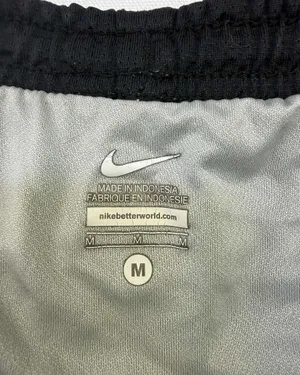 Nike Women's Dri-Fit Tempo Lined Running Shorts Black/White Size Medium thumbnail 3