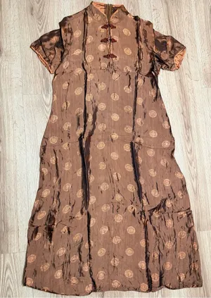 Vintage Cheongsam Qipao Maxi Dress Brown Gold Shou Medallion Frog Button M thumbnail 1