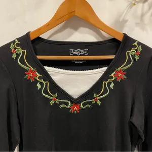 Adorable 90’s-y2k black white collar embroidered holiday bling trim top thumbnail 4