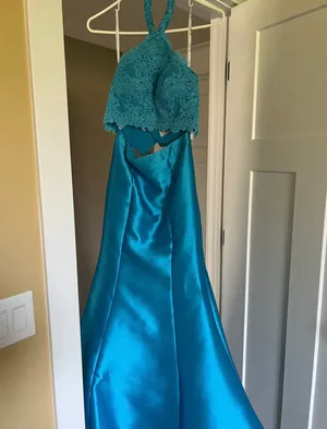 Ellie Wilde Prom Dress Blue Two-Piece thumbnail 3