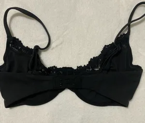 SKIMS Fits Everybody Lace Bra 32DD thumbnail 3