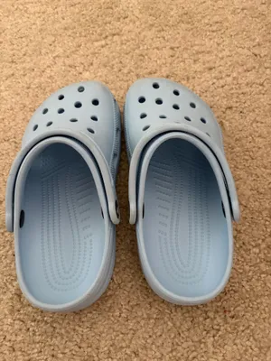 Crocs thumbnail 2
