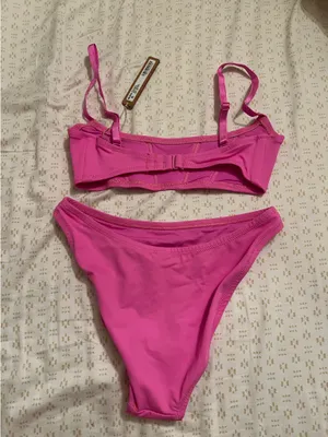 SKIMS Pink Bikini Set thumbnail 2