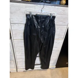 Abercrombie & Fitch Curve Love Vegan Leather Ankle Straight Pants Black 29/8 thumbnail 5