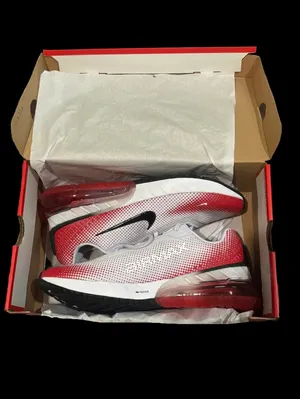 BRAND NEW WITH BOX Nike Air Max 2023 Phoenix Red & White Sneakers Trainers Men’s Size 9.5 thumbnail 4