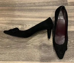 Stuart Weitzman Suede Leather Pumps with Flower Petal Detail Size 8 thumbnail 1