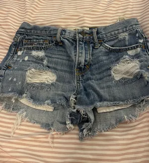 Hollister Shorts thumbnail 1