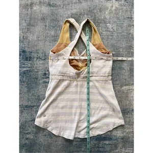 Lululemon Action Pale Blue White Silver Athletic Tank Top Size 4 thumbnail 3