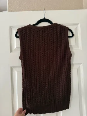 Chocolate Brown Cable Knit Sweater Vest Size M thumbnail 4