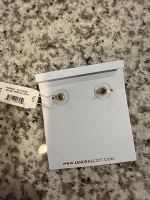 NWT Kendra Scott Morgan Stud Earrings Black Studs— Discontinued Style thumbnail 4