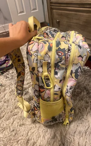 Vera Bradley Bookbag thumbnail 3