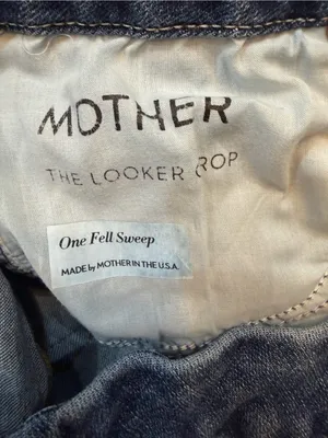 MOTHER The Looker Crop One Fell Sweep Skinny Jeans thumbnail 4
