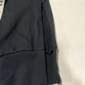 Fabletics like new medium jogger pants with‎ pockets thumbnail 6