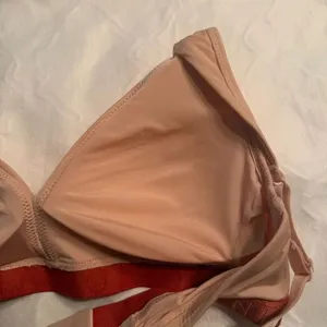 Emporio Armani Pink Pink Padded Bralette(Size Medium) thumbnail 6