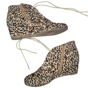 DV Dolce Vita Leopard Print Wedge Ankle Boots Lace Up Side Zip Women's Size 6‎ thumbnail 7