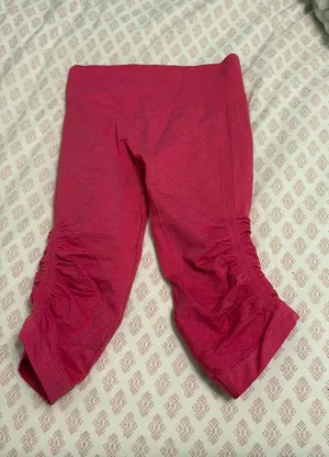 Hot Pink Lululemon Capri Leggings  thumbnail 1