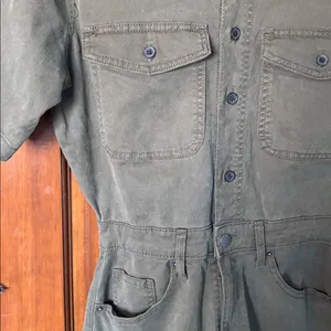 Universal Threads Olive Utility Romper Size 4 thumbnail 4