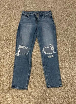 American Eagle Jeans thumbnail 1
