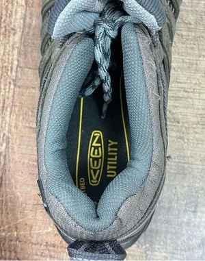 Keen Voyageur Size 8.5 Hiking Trail Outdoor Low Cut Shoes Sneakers Leather Camp thumbnail 6