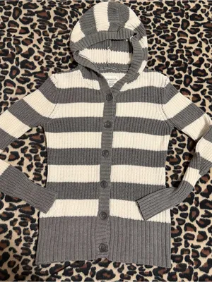 2000s vintage style 2011 aeropostale gray and white striped hooded knit cardigan thumbnail 3