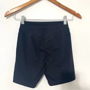 Whitney Simmons x Gymshark • black biker shorts sz XS thumbnail 2