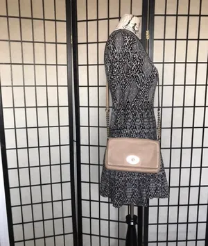 Coach Vintage Pebbled grain Leather Crossbody Shoulder Messenger chain minimalist neutral coquette baguette rectangle preppy solid gold clutch thumbnail 3