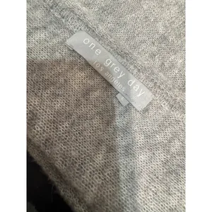 One Grey Day Alpaca Merino Wool Blend Back Cutout Sweater Gray Size L thumbnail 10