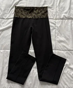 Lululemon Athletica Womens Black Camo‎ High Rise Leggings Pants Yoga Activewear thumbnail 1
