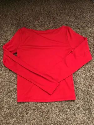 Hollister Top thumbnail 3