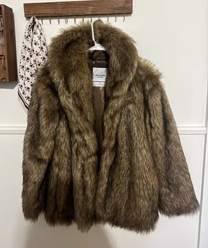 Abercrombie Fur Jacket thumbnail 1