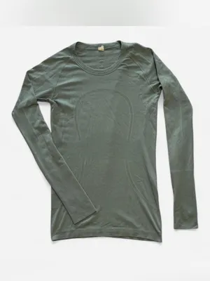 Lululemon Swiftly Tech Long-Sleeve Shirt 2.0 Hip Length Willow Leaf Sage Green 6 thumbnail 4