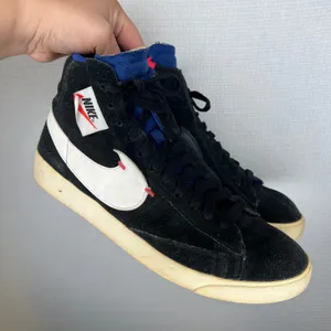 Nike Blazer Mid Rebel Black Summit White Suede High Top BQ4022-005 Womens 11 thumbnail 1