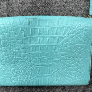 Kate Spade New York Turquoise Croc Embossed Leather Crossbody Clutch Purse thumbnail 10