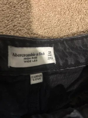 Abercrombie & Fitch Curve Love High Rise Wide Leg jeans thumbnail 3