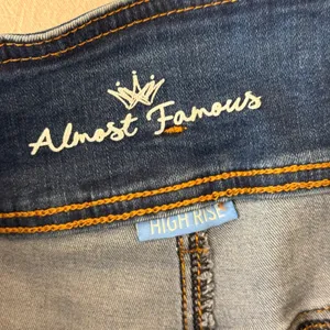 Almost Famous Womens‎ High Rise Denim Shorts Size 13 Blue Medium Wash thumbnail 2