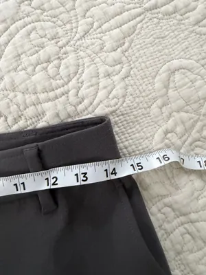 Aritzia Wilfred High-Rise Wide Leg Cargo trousers - Charcoal size 2 thumbnail 4