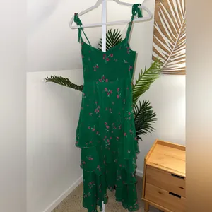 Revolve Flynn Skye Leona Midi Green‎ Floral Dress XS thumbnail 7