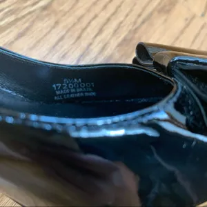 Via Spiga Black Bow Peep Toe Kitten Heels Size 5.5 thumbnail 5