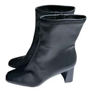 Steve Madden Harli Black Stretch Leather Square Toe Sock Ankle Boots Sz 11 thumbnail 6