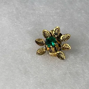 Vintage Austria green glass clip earrings. thumbnail 2
