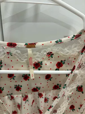Free People Field of Roses Top Size Small thumbnail 3
