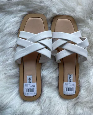 Steve Madden White Leather Sandals thumbnail 1