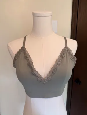 H&M green lace trimmed unlined bralette thumbnail 2
